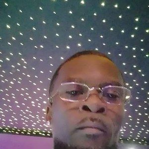 Meet your Posher, Ezekiel